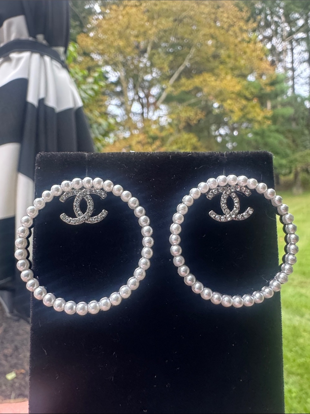 Earrings Silver tone flex Pearl Hoop Earrings with Crystal Accent